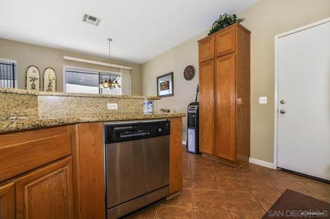 1431 Santa Rita E, Chula Vista, CA 91913 photo 10