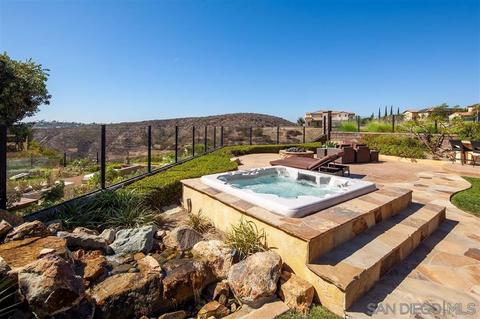 7139 Sitio Caliente, Carlsbad, CA 92009 photo 4