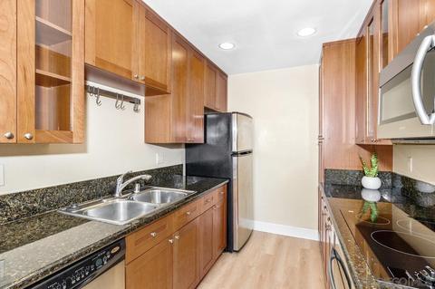 8660 Via Mallorca #C, La Jolla, CA 92037 photo 11