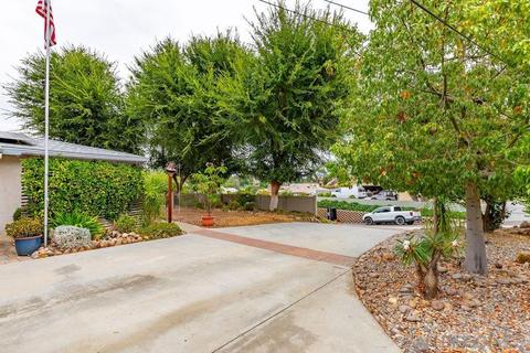 9316 Christina Ln, Lakeside, CA 92040 photo 3