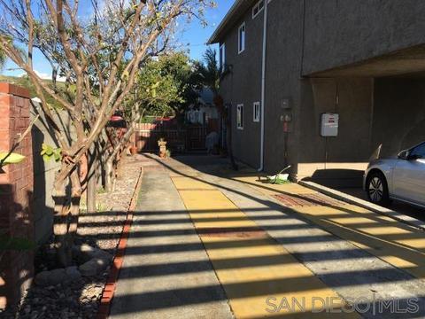 120 E Hall Ave, San Ysidro, CA 92173 photo 5