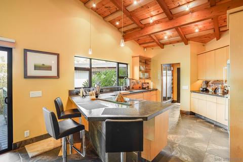 10602 Noakes Rd, La Mesa, CA 91941 photo 19