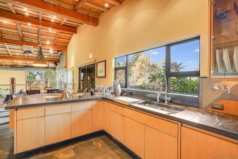 10602 Noakes Rd, La Mesa, CA 91941 photo 22