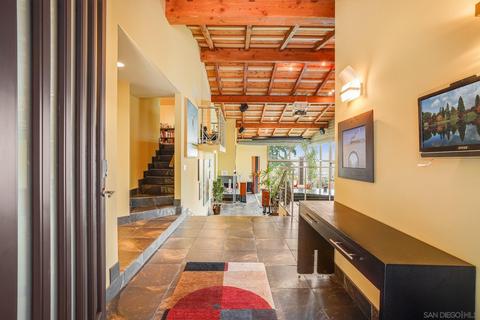 10602 Noakes Rd, La Mesa, CA 91941 photo 8