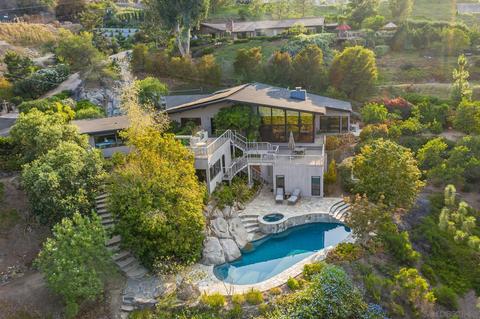 10602 Noakes Rd, La Mesa, CA 91941 photo 2