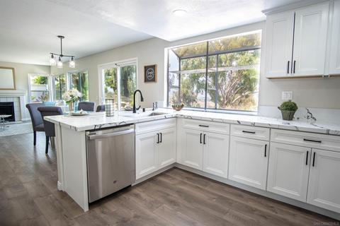 368 Vista Marazul, Oceanside, CA 92057 photo 23