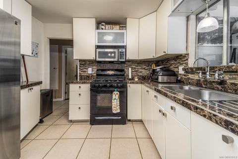556 Elaine Ave, Oceanside, CA 92057 photo 15