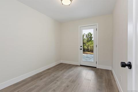 498 Beaumont Dr, Vista, CA 92084 photo 30