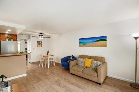 432 Edgehill Ln #9, Oceanside, CA 92054 photo 4