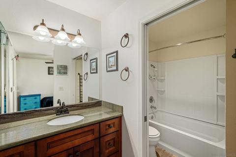 432 Edgehill Ln #9, Oceanside, CA 92054 photo 16