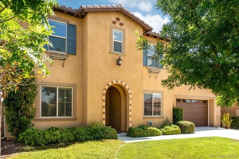 32569 Guadagno Dr, Temecula, CA 92592 photo 2