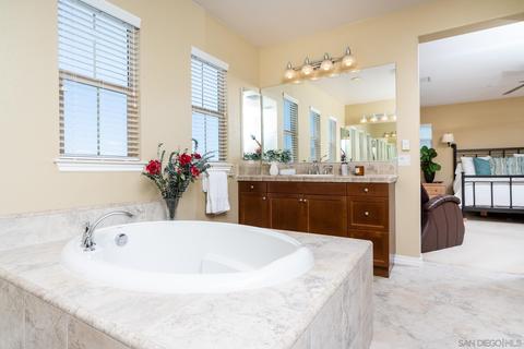 32569 Guadagno Dr, Temecula, CA 92592 photo 25