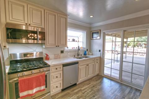 625 Shadow Tree Dr, Oceanside, CA 92058 photo 12