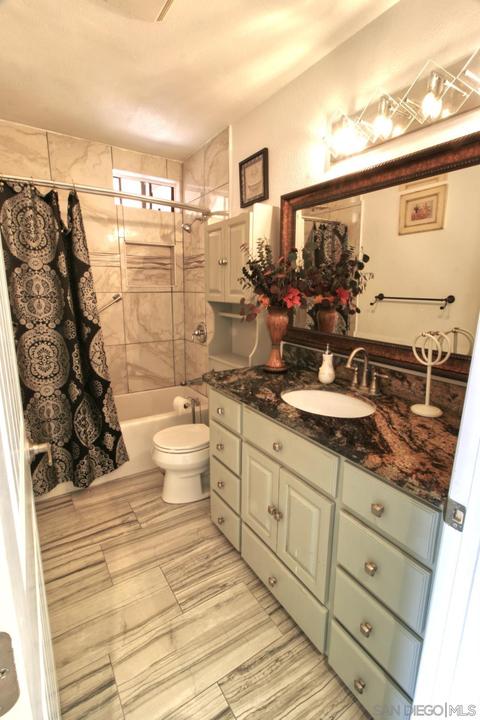625 Shadow Tree Dr, Oceanside, CA 92058 photo 21