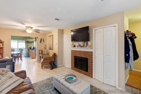 831 E 3rd Ave #6, Escondido, CA 92025 photo 2