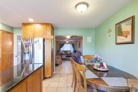 831 E 3rd Ave #6, Escondido, CA 92025 photo 5