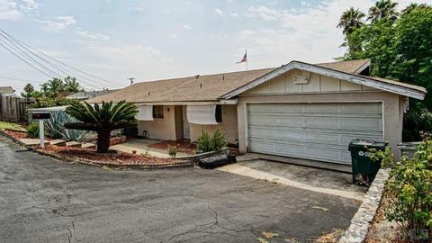 1565 Trellis Ln, Escondido, CA 92026 photo 2