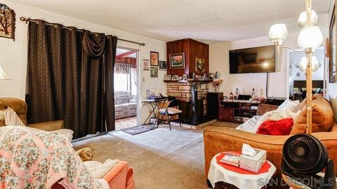 1565 Trellis Ln, Escondido, CA 92026 photo 5