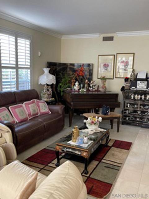 502 Bayona Loop, Chula Vista, CA 91910 photo 12