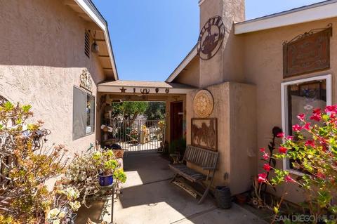 2029 Willow Glen Rd, Fallbrook, CA 92028 photo 4
