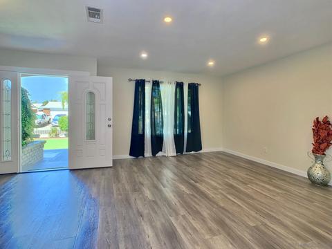 9835 Bilteer Dr, Santee, CA 92071 photo 5