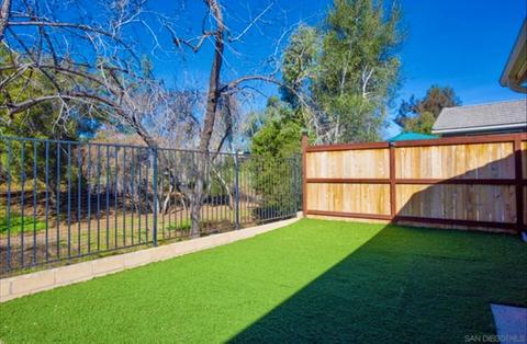 2365 Sandy Ln, Vista, CA 92081 photo 9
