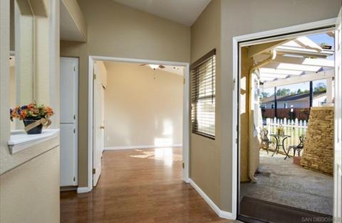 2365 Sandy Ln, Vista, CA 92081 photo 4