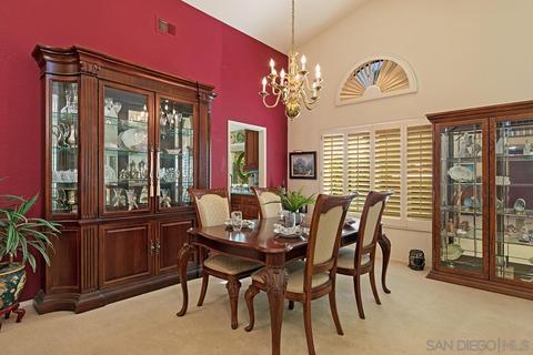 2697 Magellan Ln, Vista, CA 92081 photo 11
