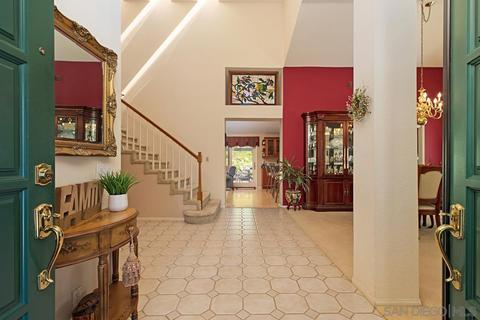 2697 Magellan Ln, Vista, CA 92081 photo 7