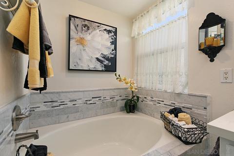 2697 Magellan Ln, Vista, CA 92081 photo 24