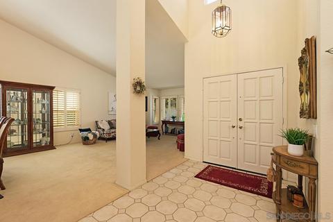 2697 Magellan Ln, Vista, CA 92081 photo 8