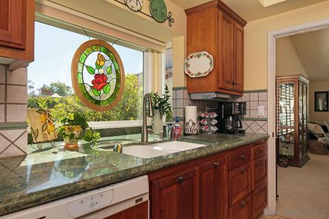 2697 Magellan Ln, Vista, CA 92081 photo 17
