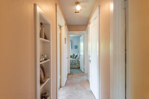 8092 Vista Dr, La Mesa, CA 91941 photo 23