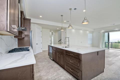 1076 Circle Dr, Escondido, CA 92025 photo 16