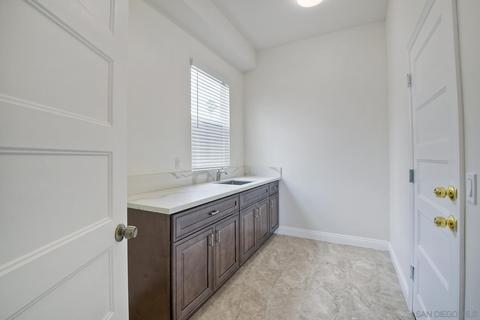 1076 Circle Dr, Escondido, CA 92025 photo 19