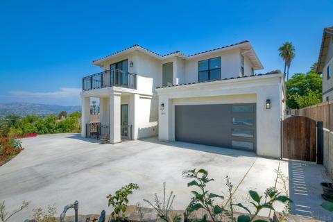1076 Circle Dr, Escondido, CA 92025 photo 2