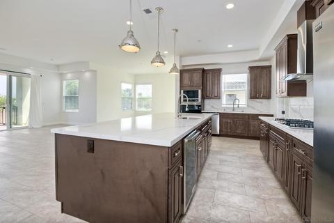 1076 Circle Dr, Escondido, CA 92025 photo 17