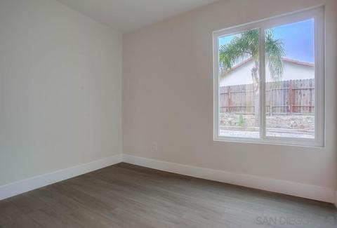 5215 Robinwood Dr, Oceanside, CA 92056 photo 25