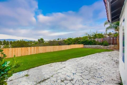 5215 Robinwood Dr, Oceanside, CA 92056 photo 16