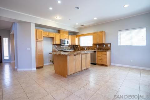 2294 Johns View Way, Spring Valley, CA 91977 photo 9