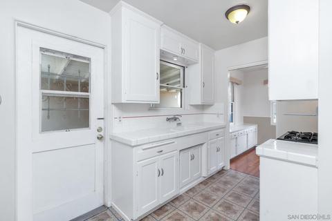 4490 Culbertson Ave, La Mesa, CA 91942 photo 13