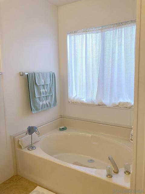 3457 Don Ortega Dr, Carlsbad, CA 92010 photo 9
