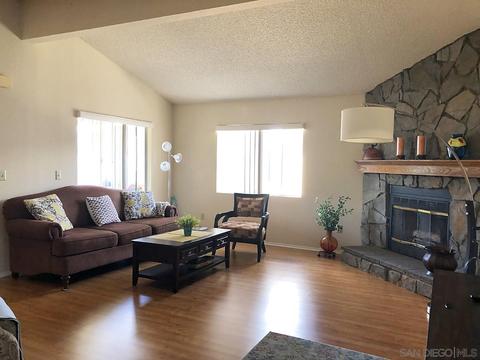3457 Don Ortega Dr, Carlsbad, CA 92010 photo 2