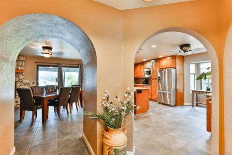 16734 Republican Way, Ramona, CA 92065 photo 7