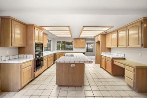 2614 Gianelli Ln, Escondido, CA 92025 photo 21