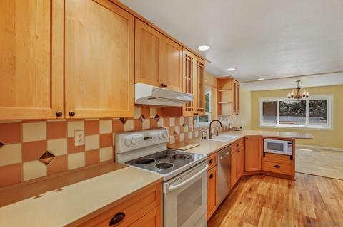 2469 Melru Ln, Escondido, CA 92026 photo 9