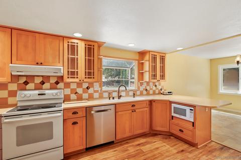 2469 Melru Ln, Escondido, CA 92026 photo 7