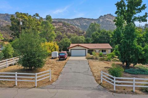 2469 Melru Ln, Escondido, CA 92026 photo 1