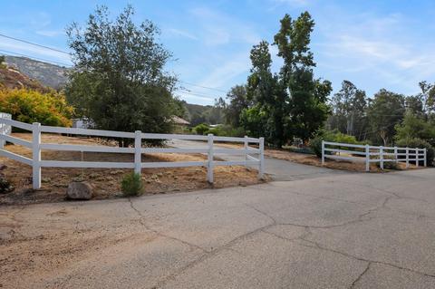2469 Melru Ln, Escondido, CA 92026 photo 35