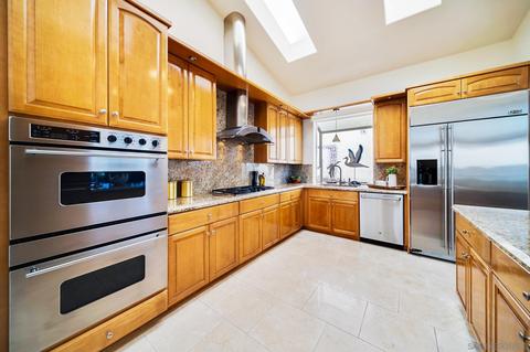 7558 Navigator, Carlsbad, CA 92011 photo 9